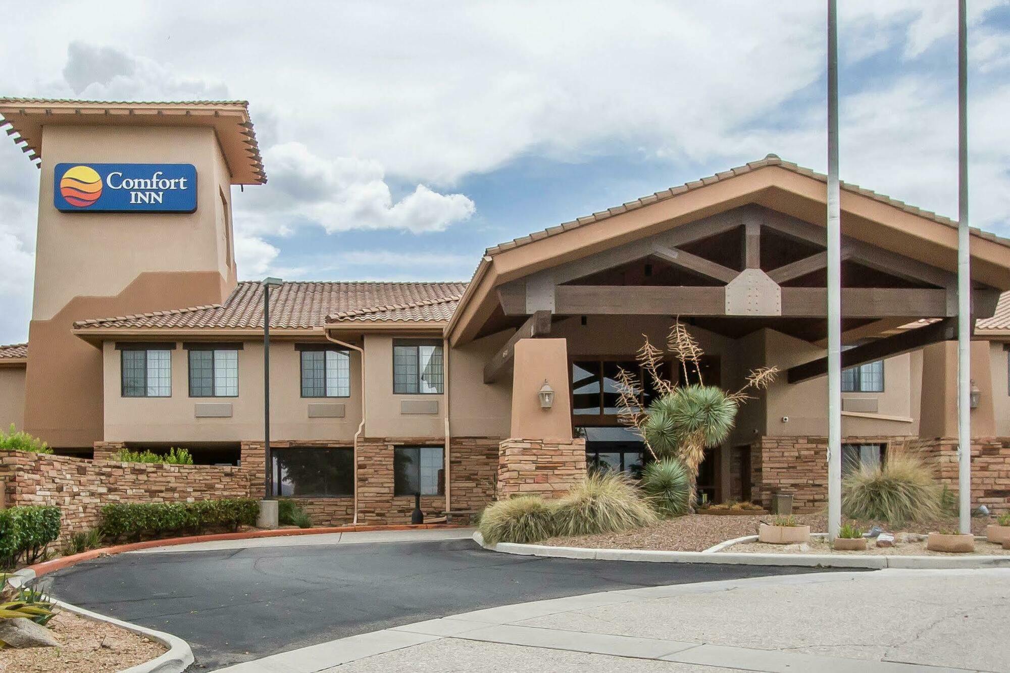 Comfort Inn Benson Near Kartchner Caverns Экстерьер фото